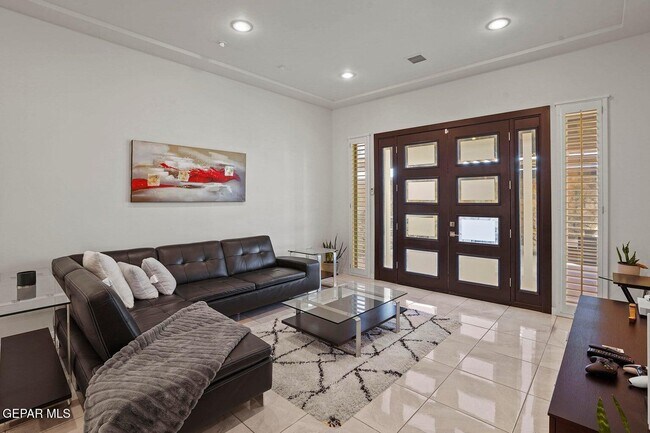 Building Photo - 244 Saltford Pl