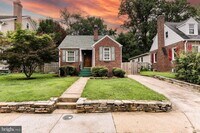 Building Photo - 119 W George Mason Rd