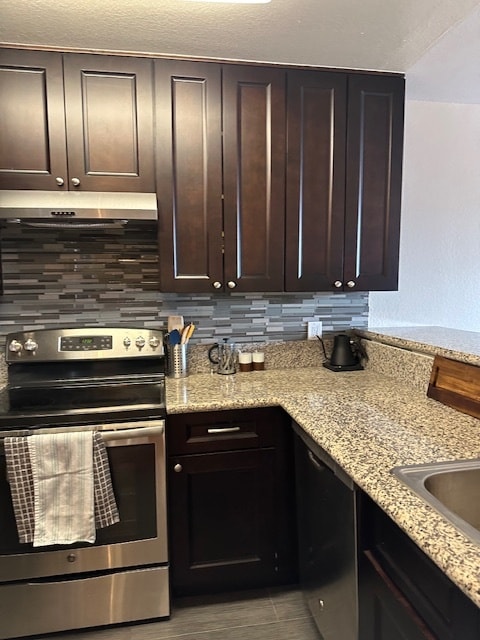Updated kitchen - 1140 E Ocean Blvd