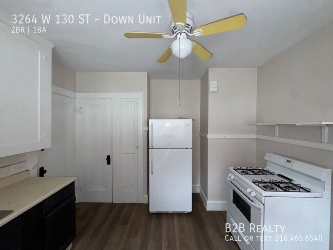 Building Photo - 3264 W 130th St