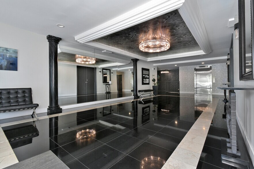 Building Photo - 1351 N Crescent Heights Blvd