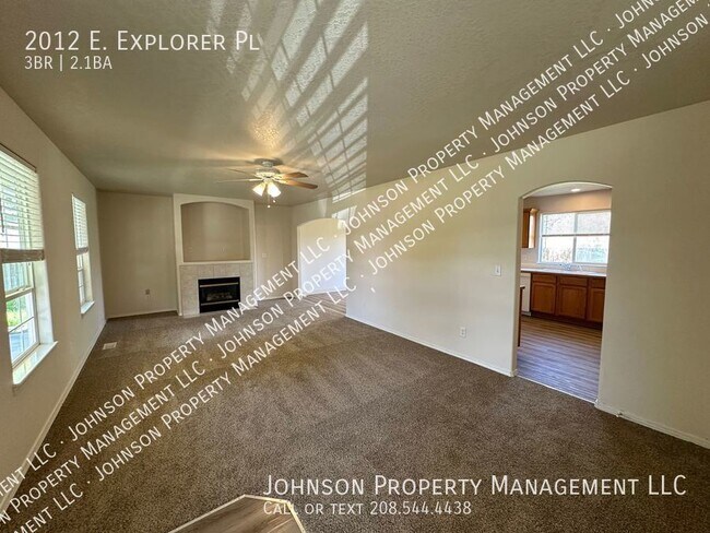 Building Photo - 2012 E Explorer Pl