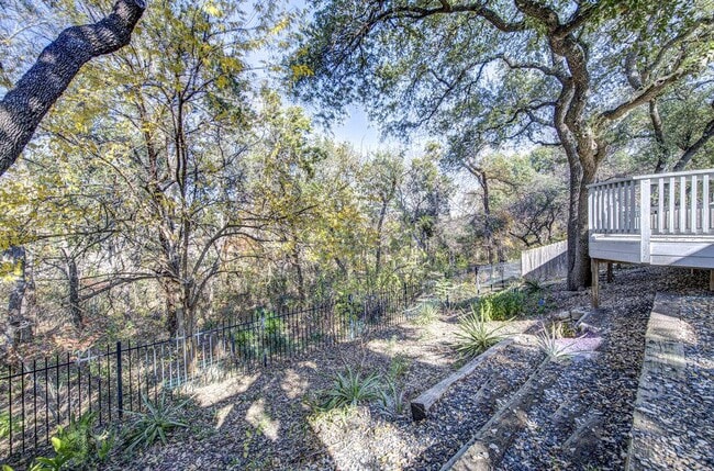 Building Photo - 2008 Creek Ledge Pl