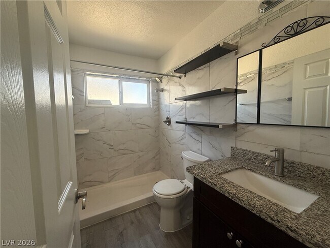 Building Photo - 6208 Ilanos Ln