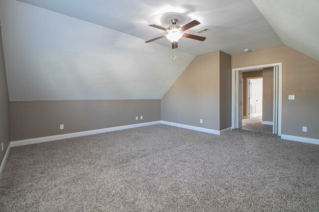Building Photo - 144 Sycamore Hill Dr