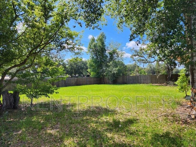 Building Photo - 3816 Sutters Mill Circle