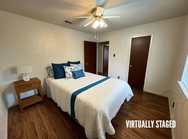 Building Photo - 2209 Wheeler Ave