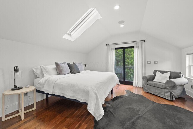 Building Photo - 610 City Park Ave