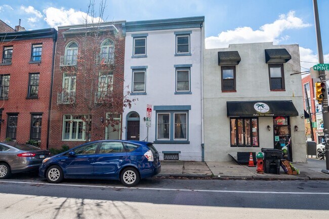 Building Photo - Large Center City Rittenhouse Four Bedroom Home