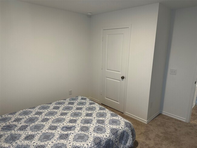 Building Photo - 15214 Canyon Rapids Rd