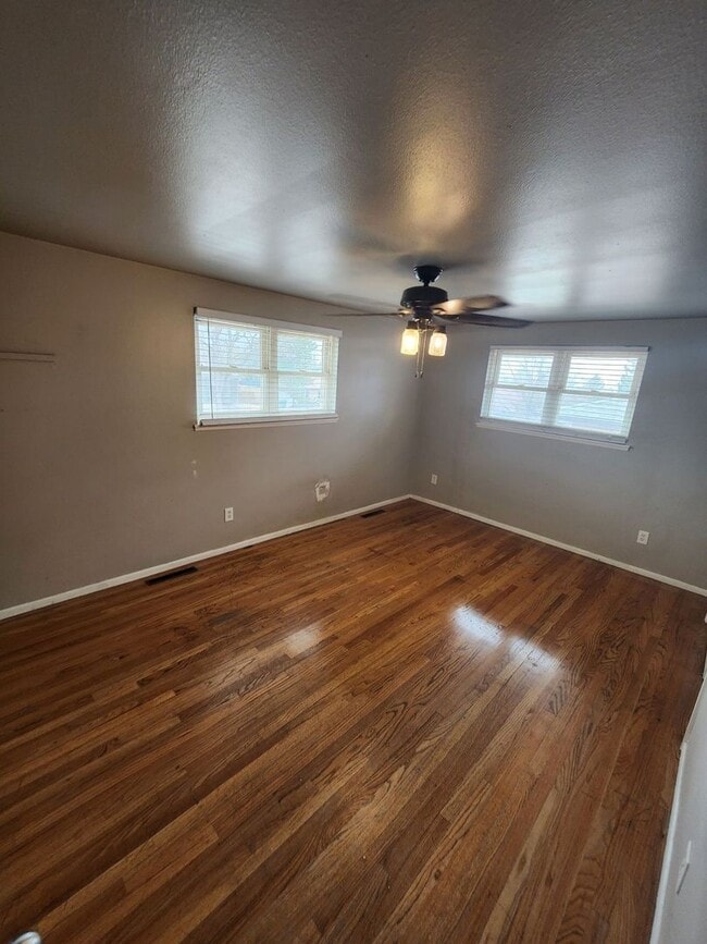 Building Photo - Wonderful Home