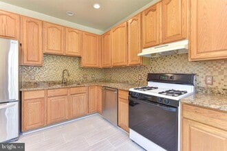Building Photo - 2454 Sugar Mill Way