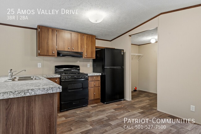 Building Photo - 25 Amos Valley Dr