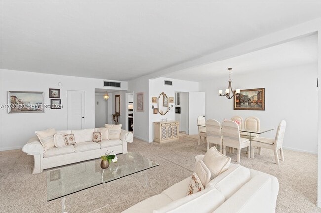 Building Photo - 5001 Collins Ave