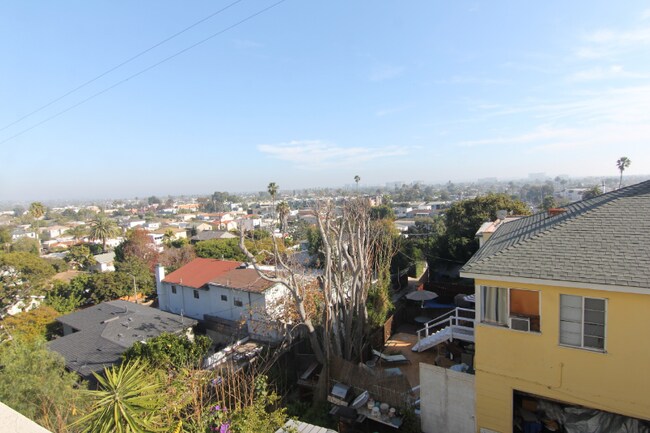 Building Photo - 3111 4th St