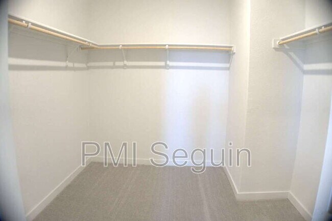 Building Photo - 8965 Gila Rdg