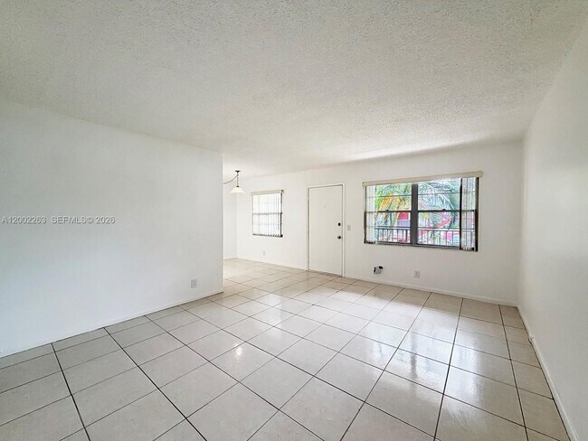 Building Photo - 251 SW 134th Way
