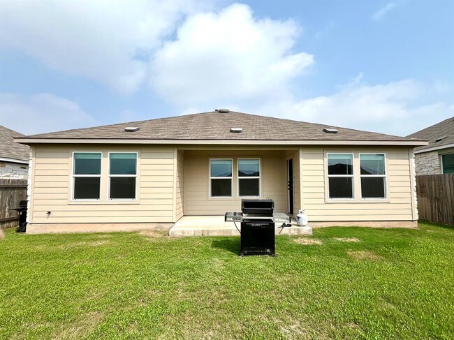Building Photo - 112 Wolseley Dr