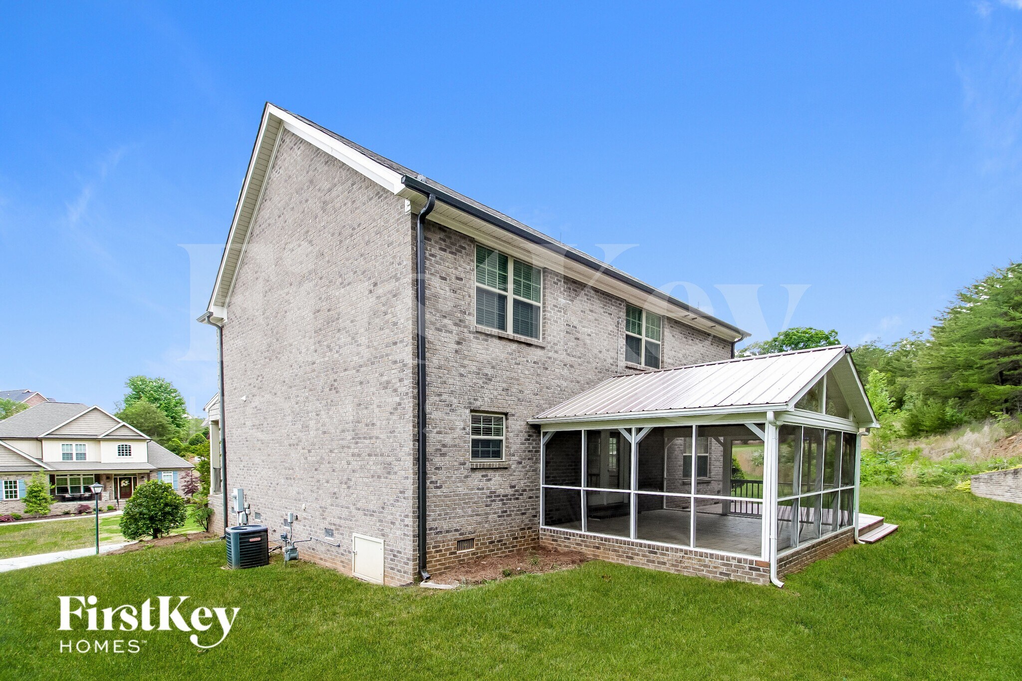 Building Photo - 4669 Pebble Lake Dr