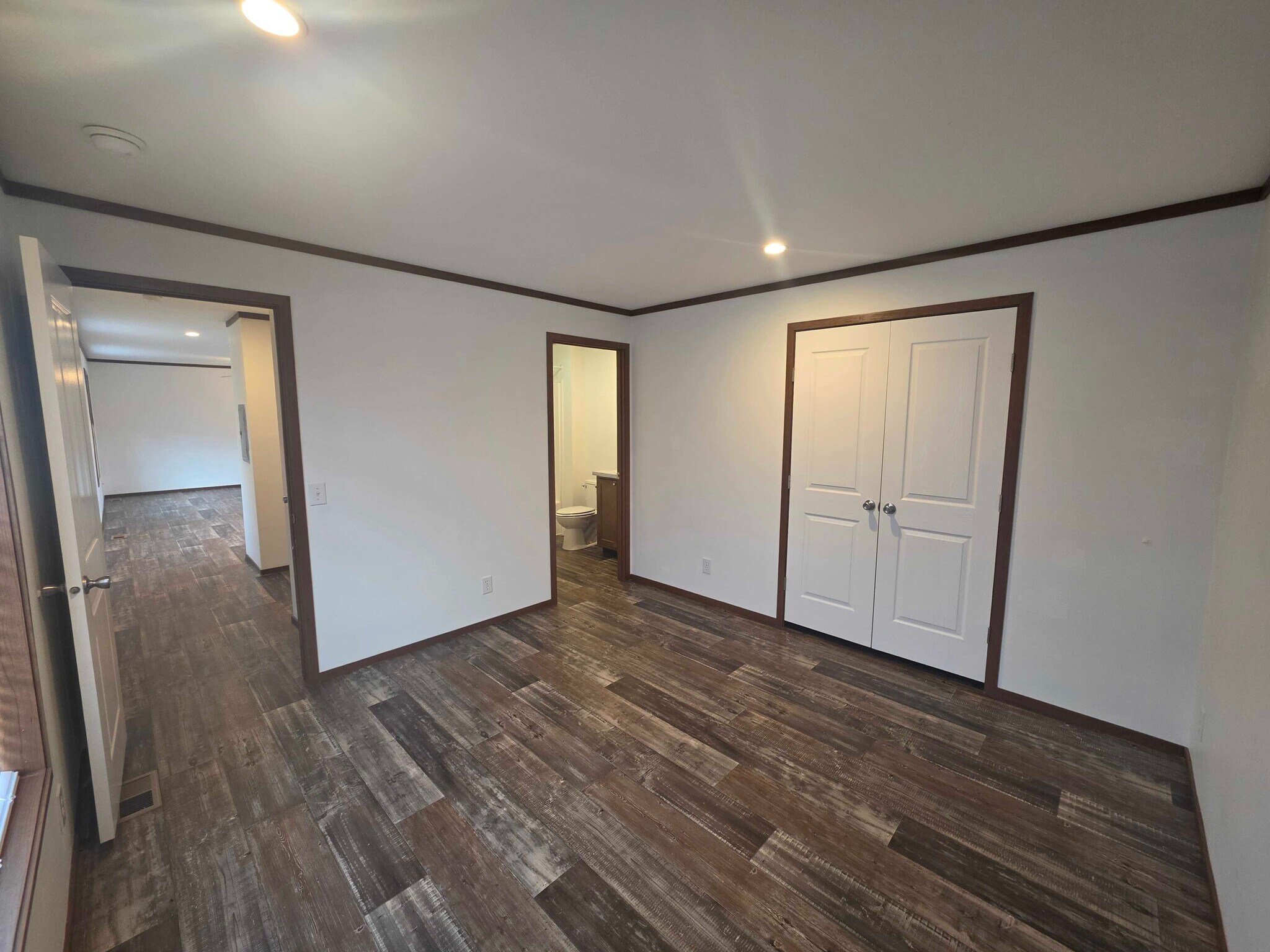 Building Photo - 73 Meggan Dr
