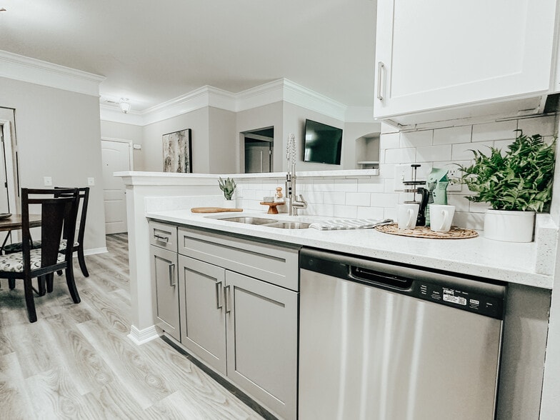 Monticello at Town Center 100 Monticello Mews Hampton VA 23666