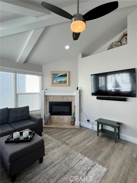 Building Photo - 602 Narcissus Ave