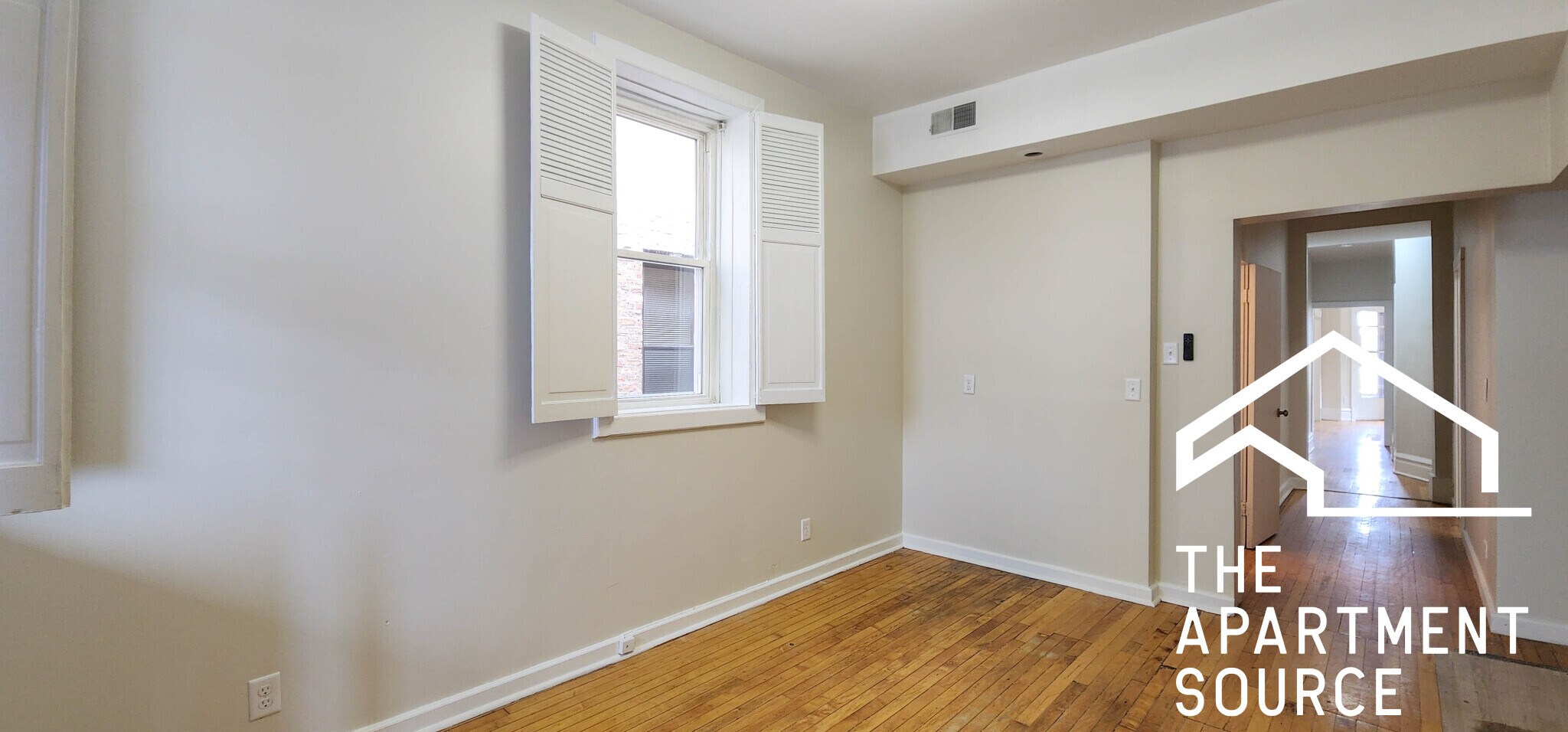 Building Photo - 4311 N Sheridan Rd