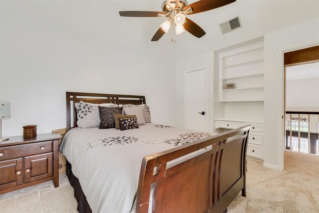 Building Photo - 13206 Chriswood Dr