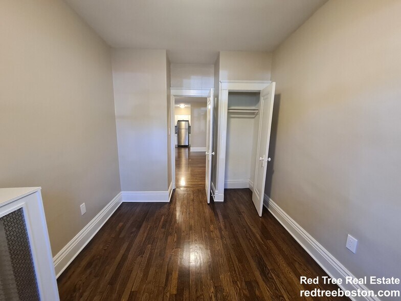 Building Photo - 1758 Commonwealth Ave