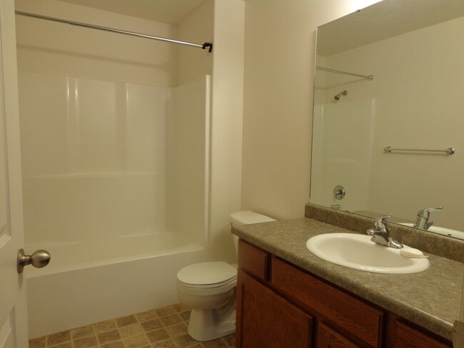 Building Photo - Beautiful Richfield Condominium