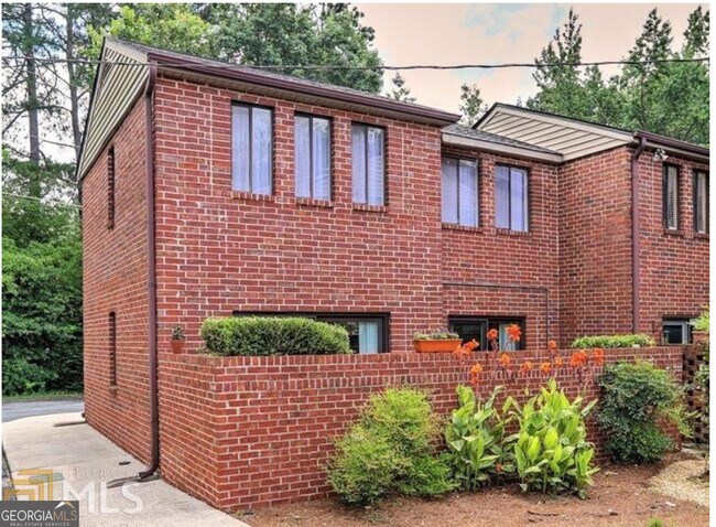 Building Photo - 2262 Pernoshal Ct