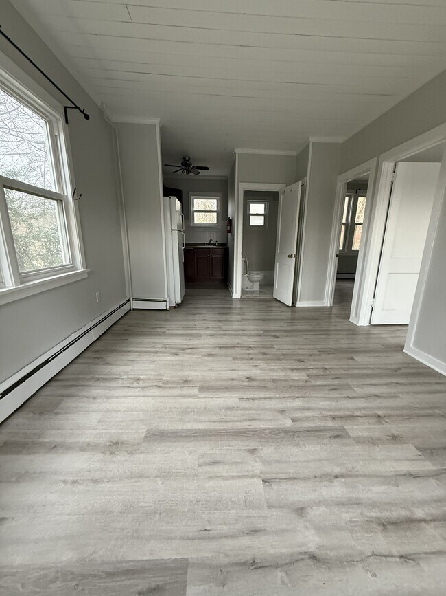 Building Photo - Beckley House