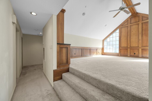 Building Photo - 1807 Brookchester Dr