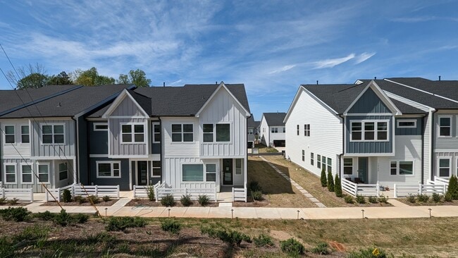 Building Photo - 1276 Brawley School Rd