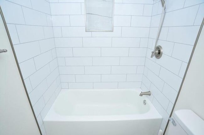 Building Photo - 3 BR/1.5 BA with large yard, new kitchen &...