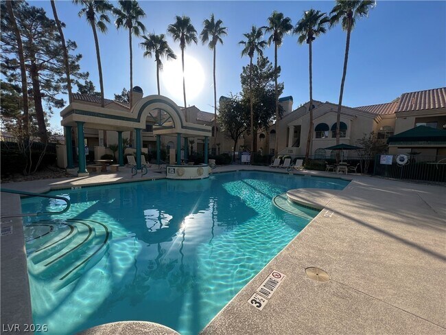 Building Photo - 2251 Wigwam Pkwy