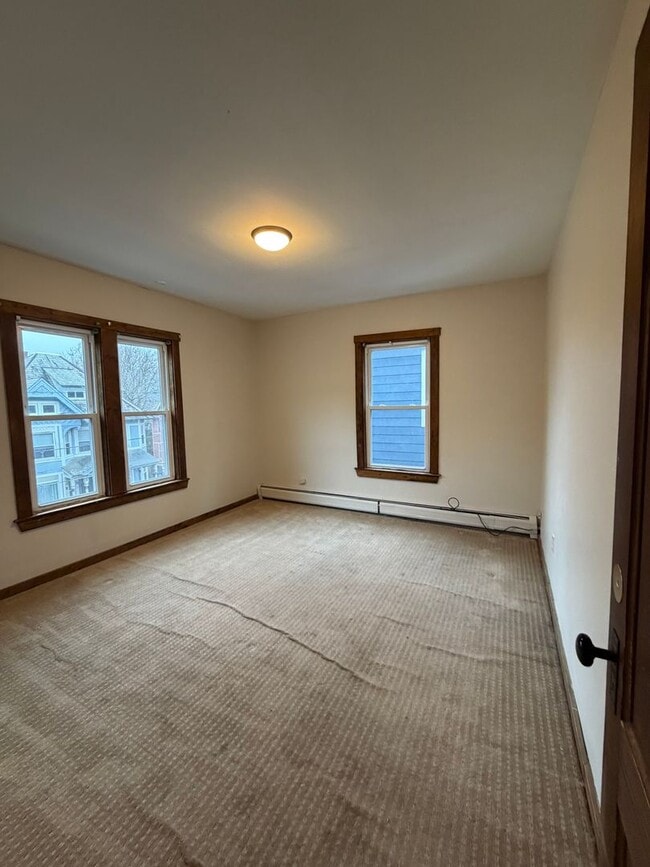 Building Photo - 57-59 Holbrook St