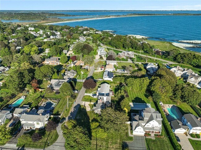 Building Photo - 9 White Terrace