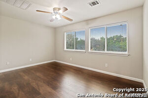 Building Photo - 7514 Acorn Bend Dr