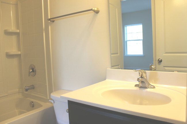 Building Photo - 6435 Prosperity Church Rd