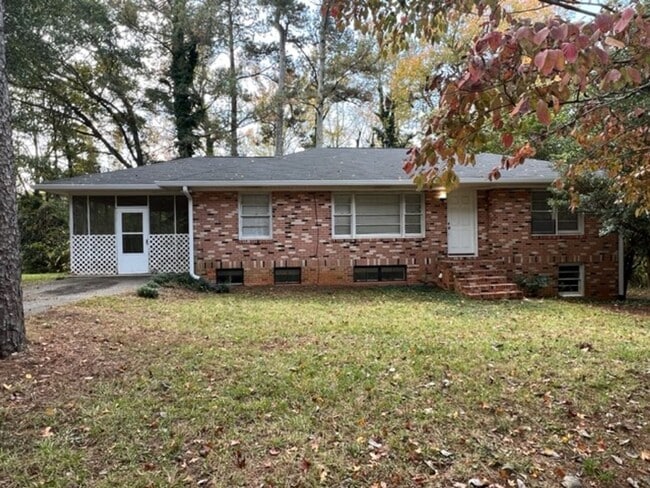 Primary Photo - Spacious 3 bed 2 bath house in Athens!