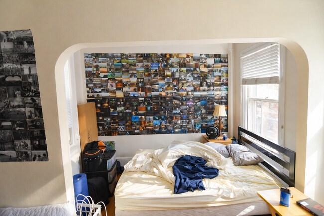 Building Photo - 32 Irving St