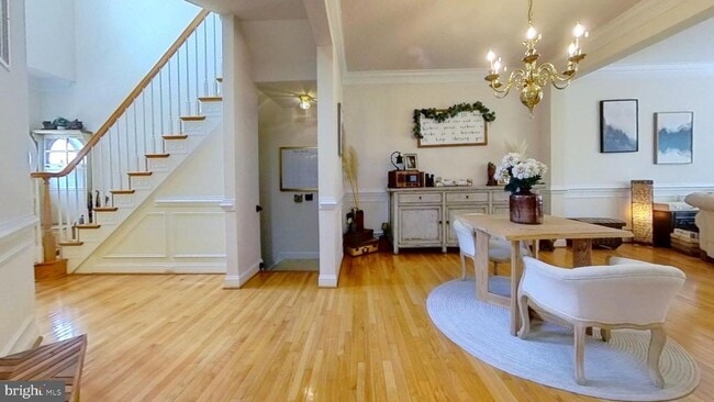 Building Photo - 16858 Panorama Dr