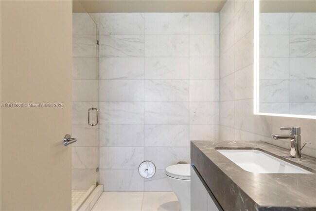 Building Photo - 500 Alton Rd