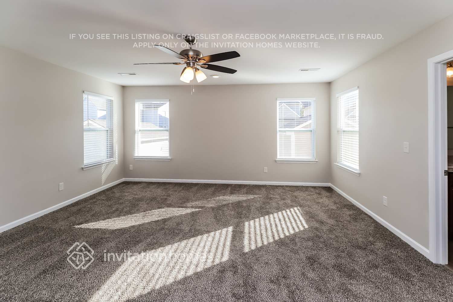 Building Photo - 8112 Dumphries Dr