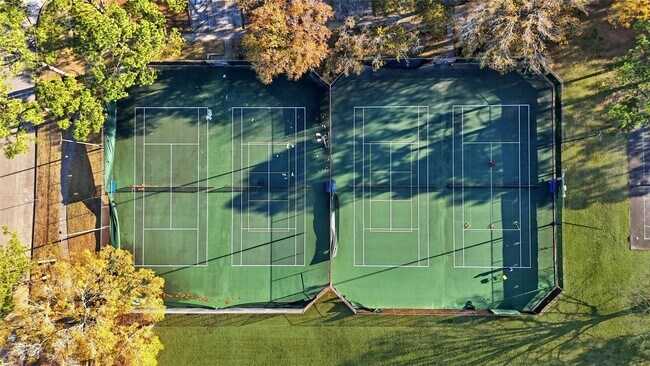 Building Photo - 14602 Cobre Valley Dr