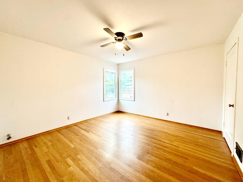 Building Photo - 153 Edgemont Ave