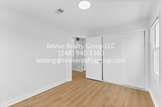 Building Photo - 25630 Tecla Ave