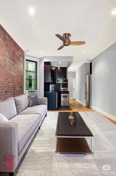 Primary Photo - 250 Mott St