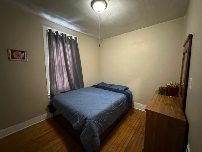 Building Photo - Grumbach Ave